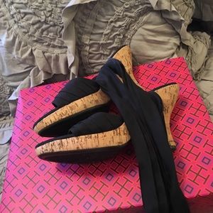 Nine West Lace Up Cork Wedge Sandal Size 6